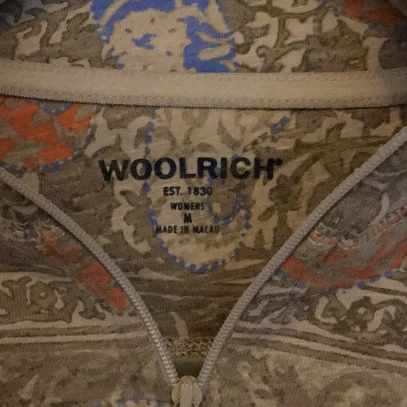Woolrich Women’s 1/2 Zip - Picture 2 of 4